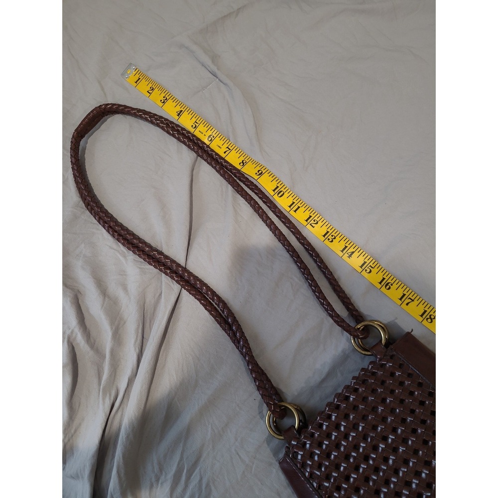 Vintage Liz Claiborne small woven crossbody bag brown purse zip top closure boho - Picture 9 of 12